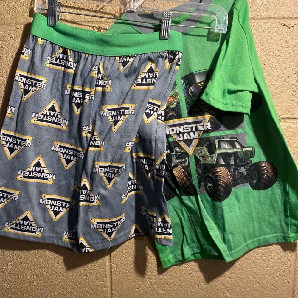 Monster Jam Kids Pajama Set - Green and Gray - Grave Digger
